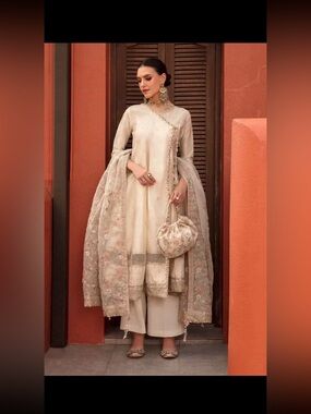 Elegant Cream embroidered Women Salwar Suit with Dupatta